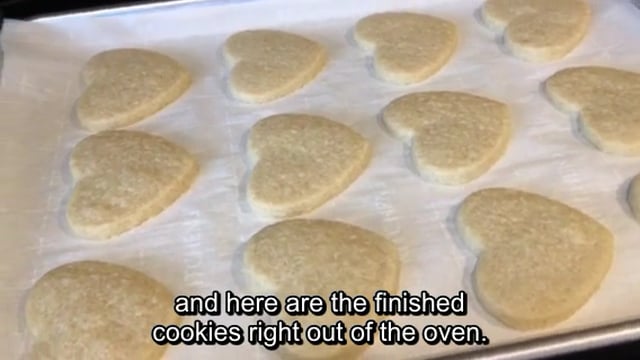 You are currently viewing Look Over My Shoulder: Gluten Free Sugar Cookies