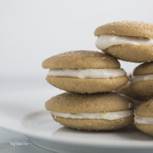 Apple Cinnamon Whoopie Pies