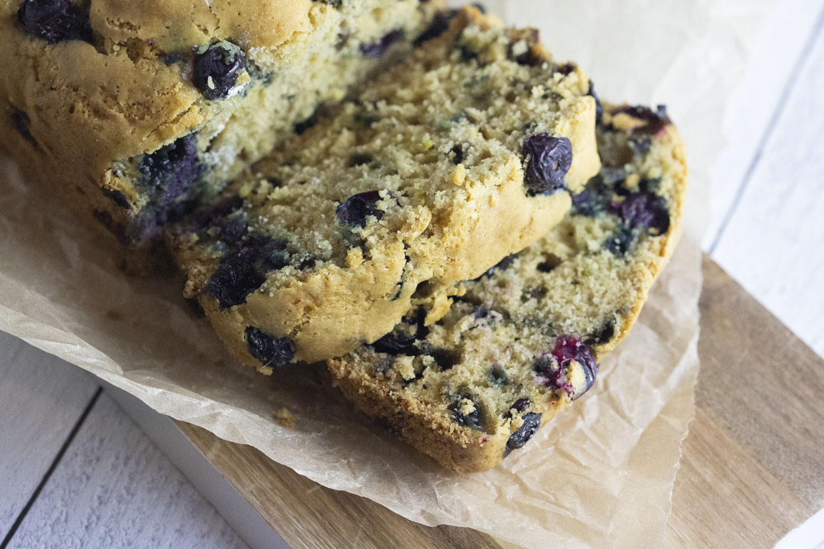 You are currently viewing Blueberry Muffin Bread